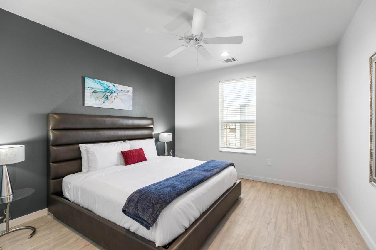 Flatz432 Apartments By Barsala Midland Exterior photo
